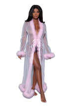 BW1650 Marabou Robe