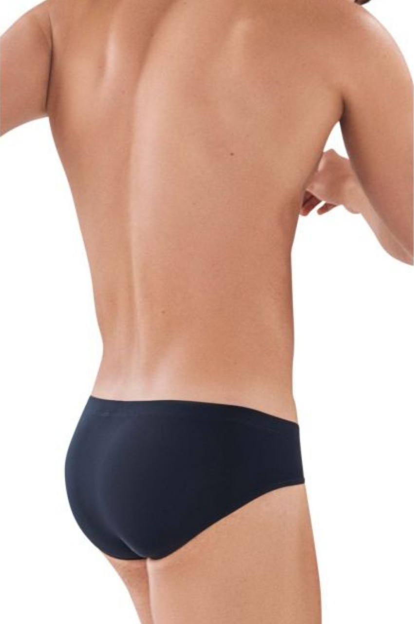 Australian Latin Briefs