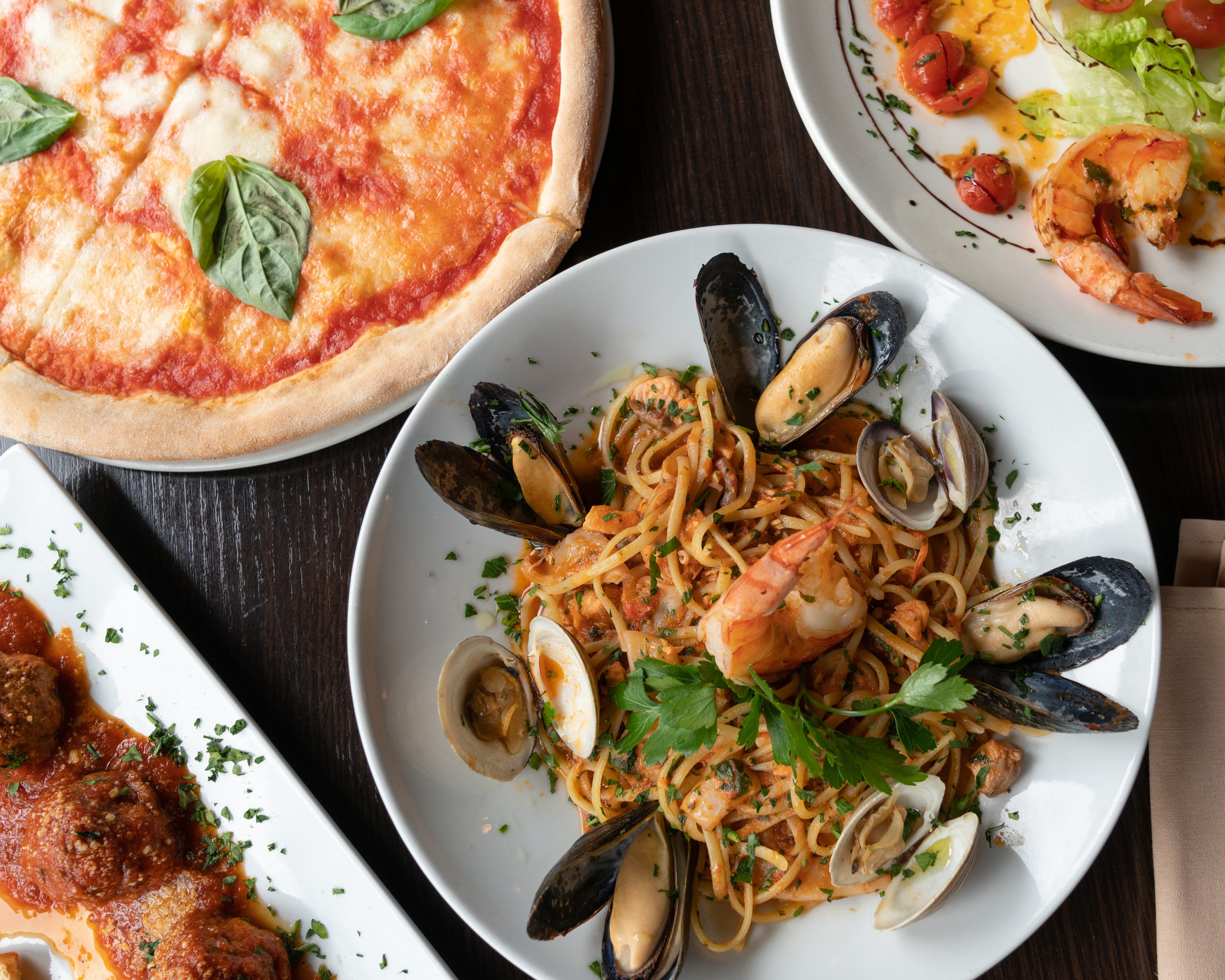 shellfish-pasta-pizza-and-italian-food